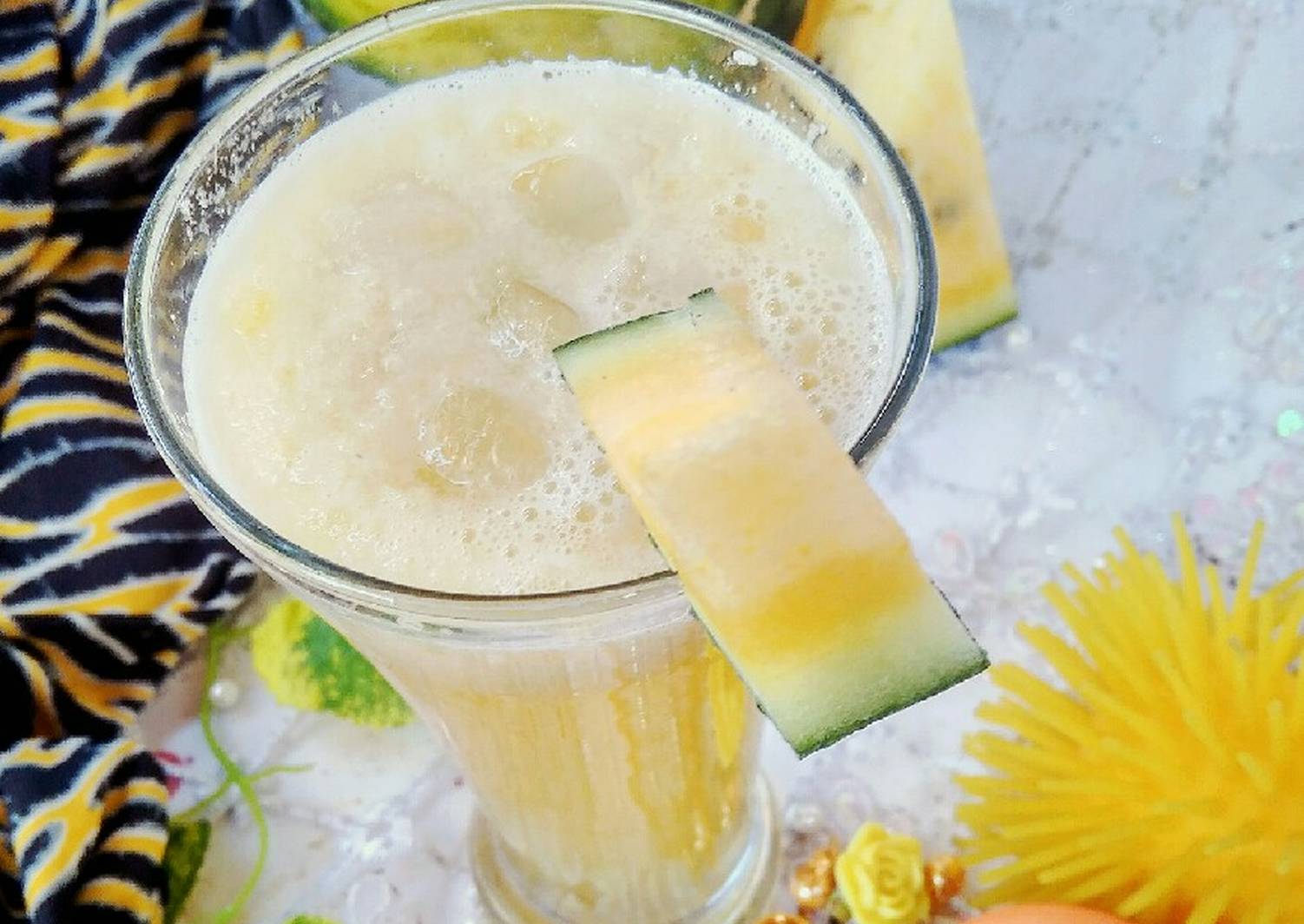 Yellow watermelon juice